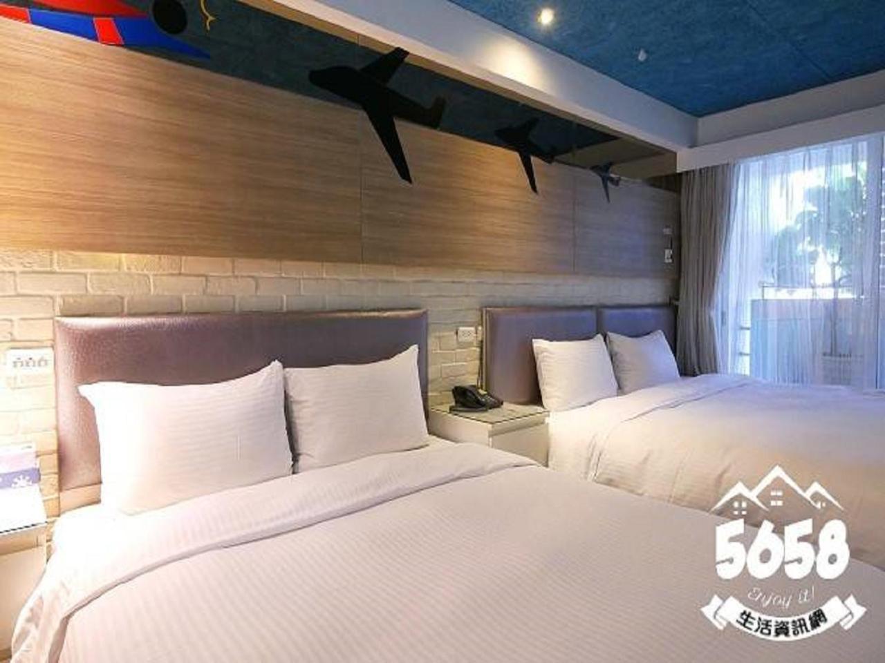 R8 Eco Hotel Kaohsiung Exterior photo